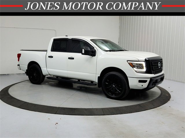 Used 2023 Nissan Titan SV w/ SV Convenience Package