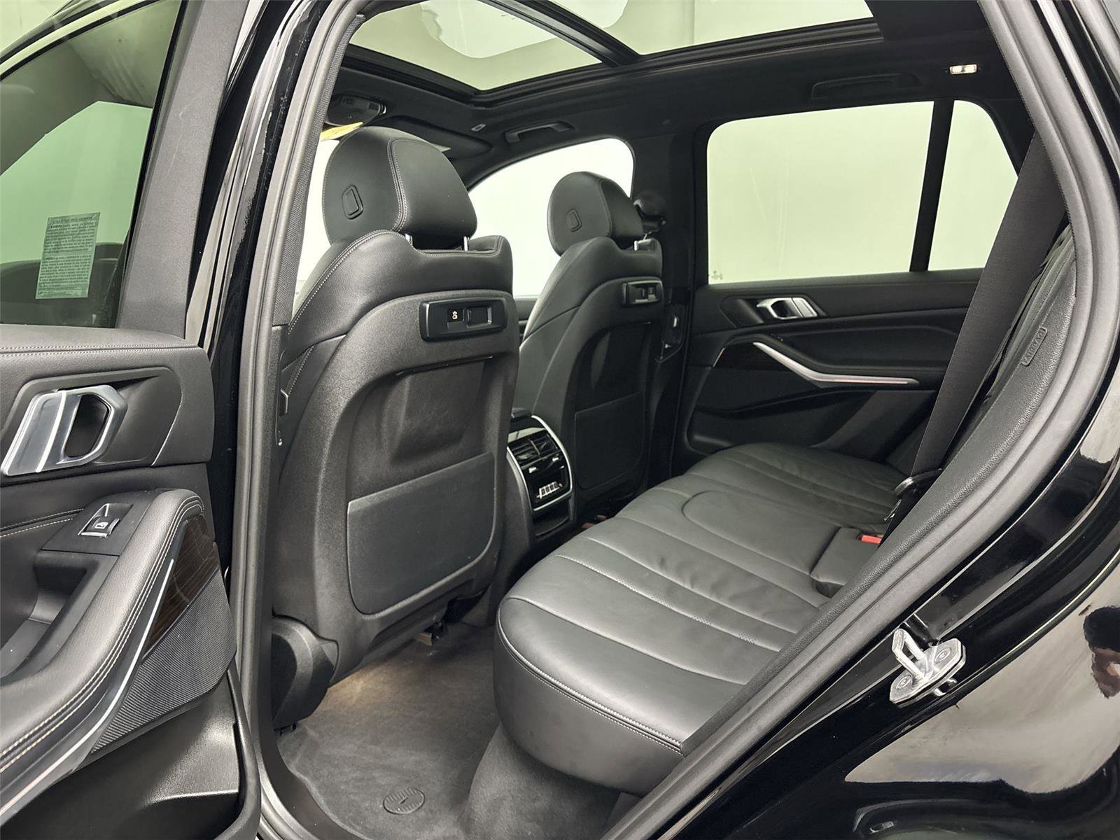 Used 2019 BMW X5 xDrive40i w/ Convenience Package image 29