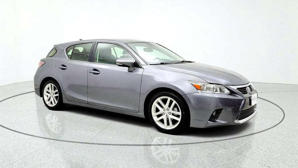 Used 2016 Lexus CT 200h w/ Seat Comfort Package FWD image 3