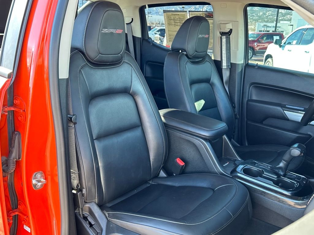 Used 2019 Chevrolet Colorado ZR2 w/ ZR2 Dusk Special Edition image 19