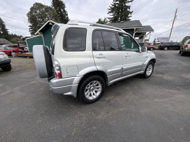Used 2004 Suzuki Grand Vitara LX AWD/4WD image 4