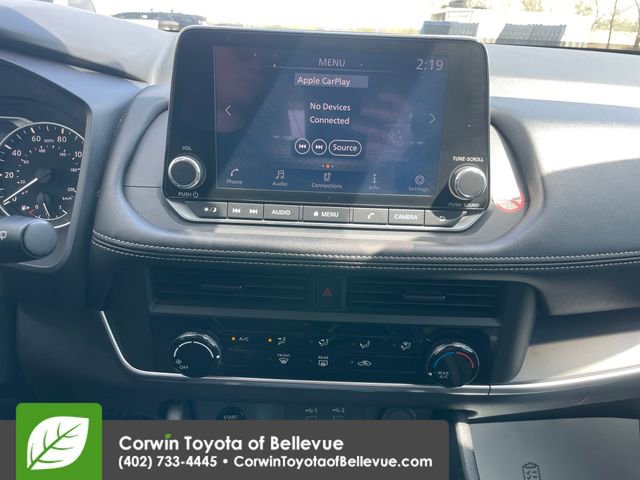 Used 2024 Nissan Rogue S image 12