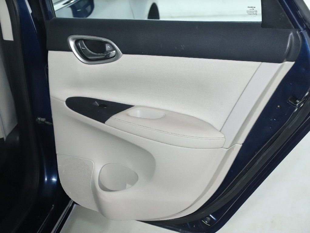 Used 2017 Nissan Sentra SV w/ Style Package image 30