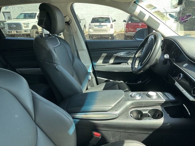 Used 2022 Genesis GV70 2.5T w/ Select Package image 17