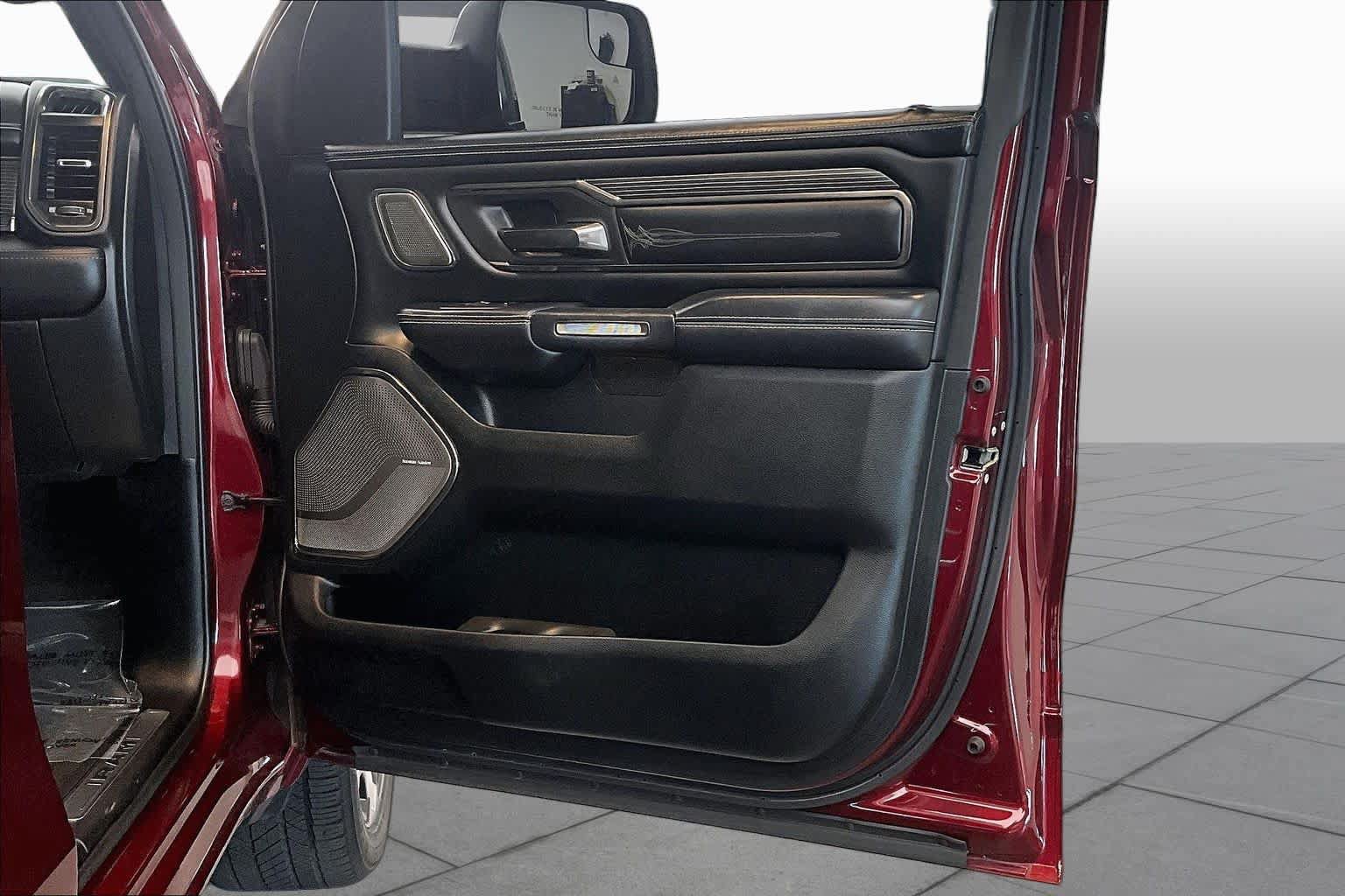 Used 2021 RAM 1500 Limited AWD/4WD image 23