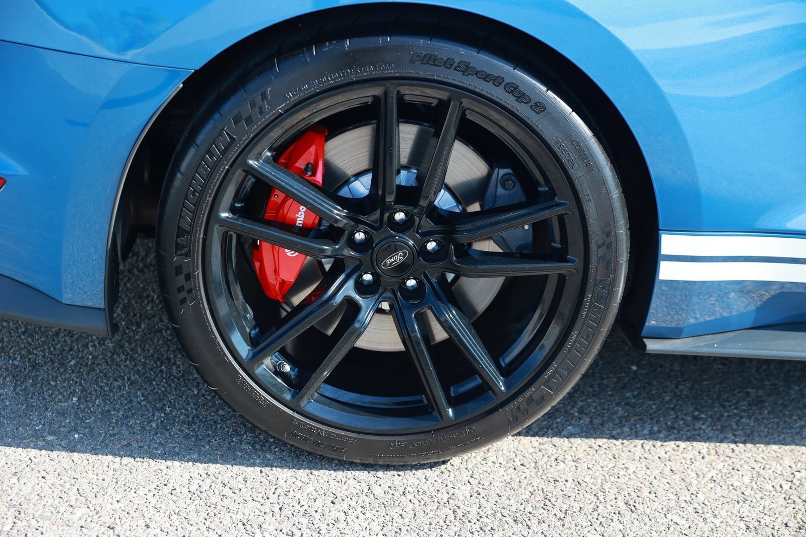 Used 2021 Ford Mustang Shelby GT500 w/ Technology Package RWD image 14
