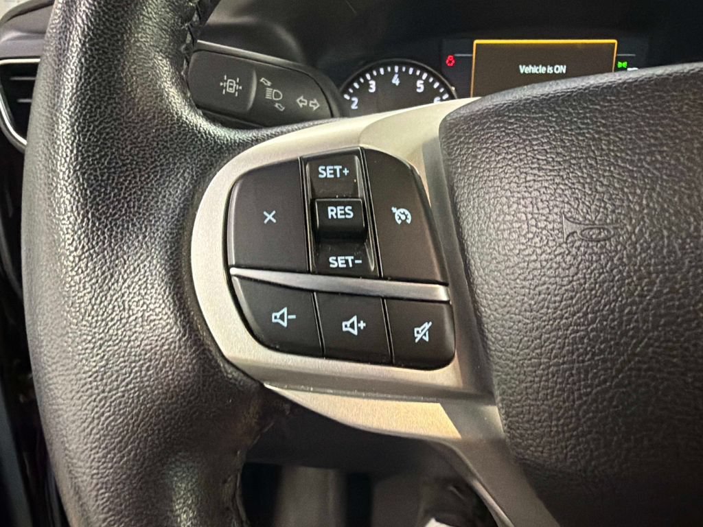 Used 2023 Ford Explorer XLT w/ Equipment Group 202A AWD/4WD image 30