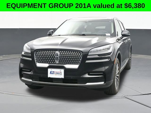 Used 2022 Lincoln Aviator Reserve w/ Equipment Group 201A AWD/4WD image 2