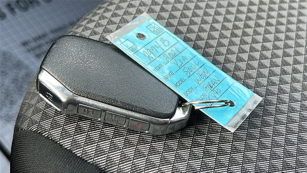 Used 2021 Kia Soul LX image 39