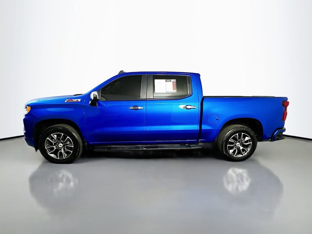 Used 2023 Chevrolet Silverado 1500 RST AWD/4WD image 5