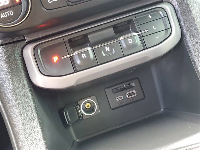 Used 2023 GMC Acadia AT4 w/ Technology Package image 23