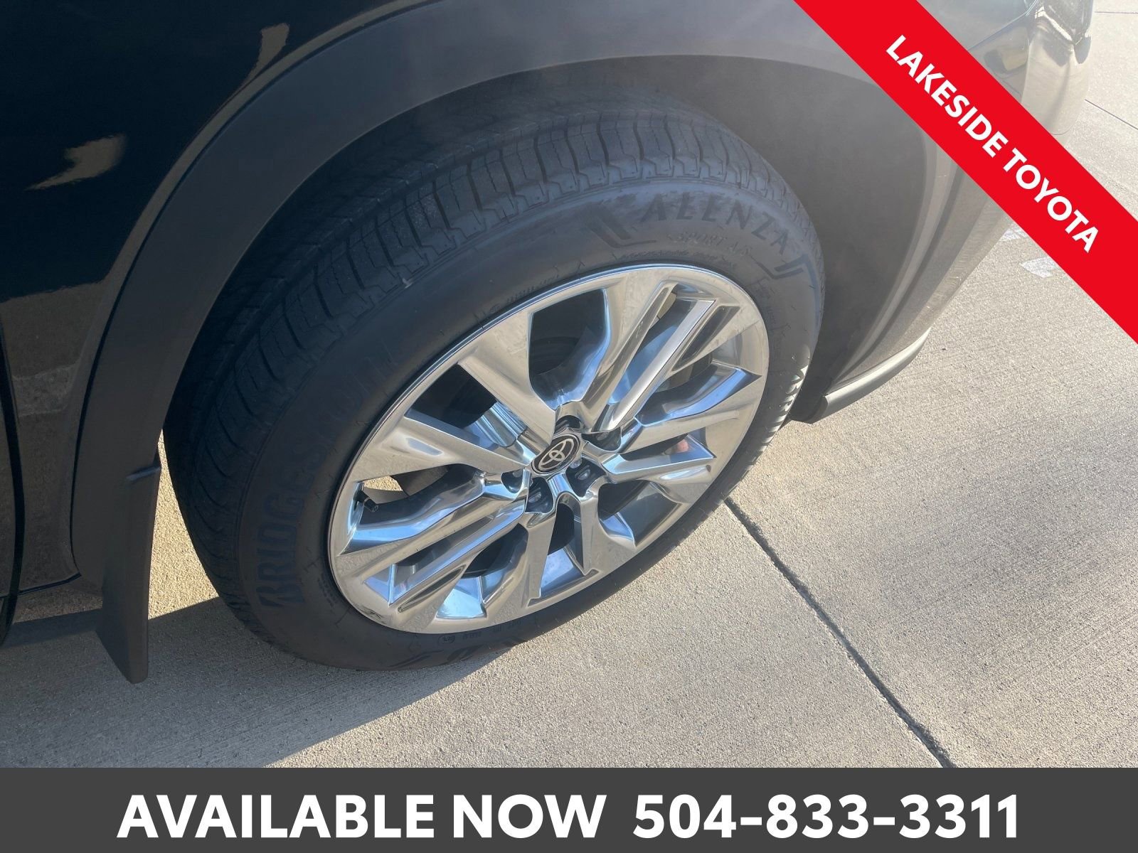 New 2026 Toyota Highlander Limited image 14