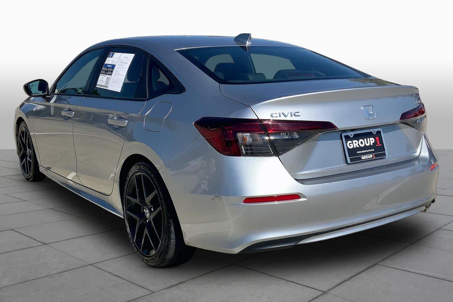 Used 2025 Honda Civic Sport image 11