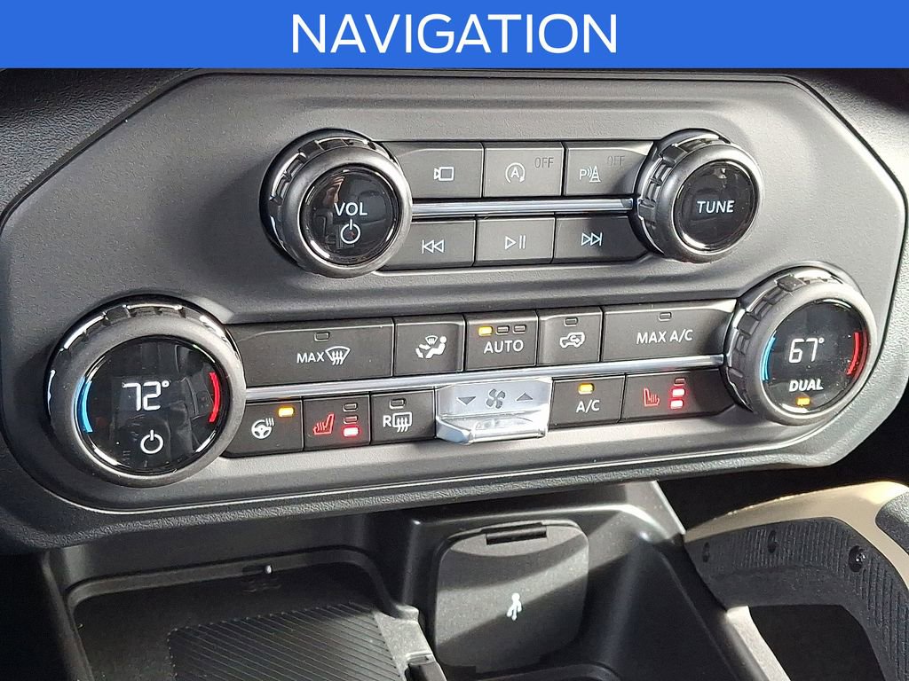 New 2025 Ford Bronco Badlands image 10