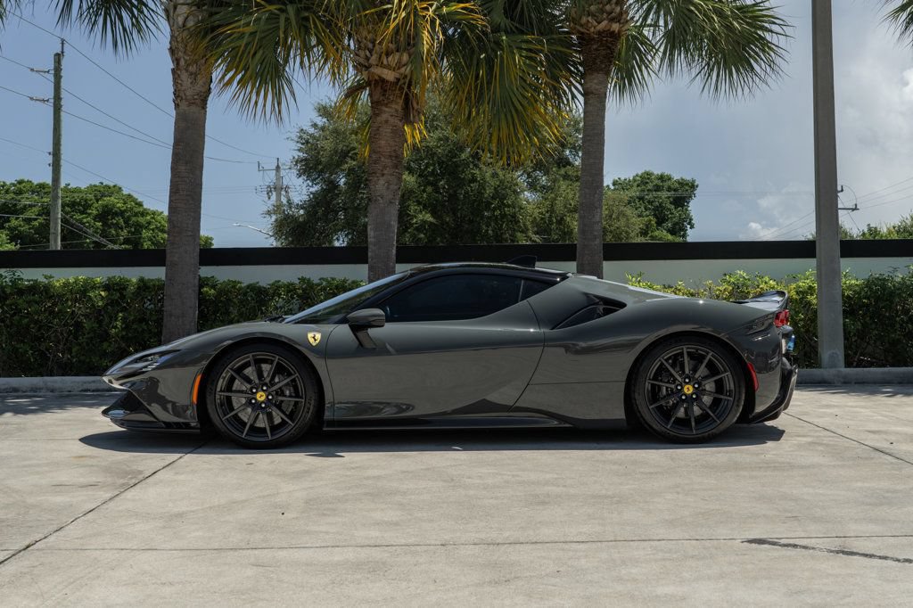 Used 2022 Ferrari SF90 Stradale AWD/4WD image 5