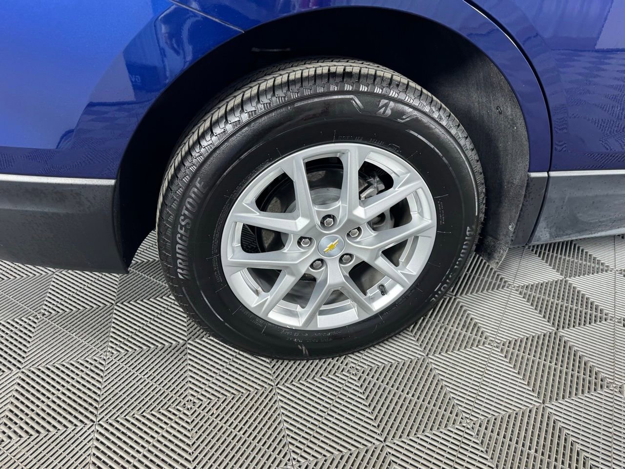 Used 2022 Chevrolet Equinox LS w/ LS Convenience Package image 33