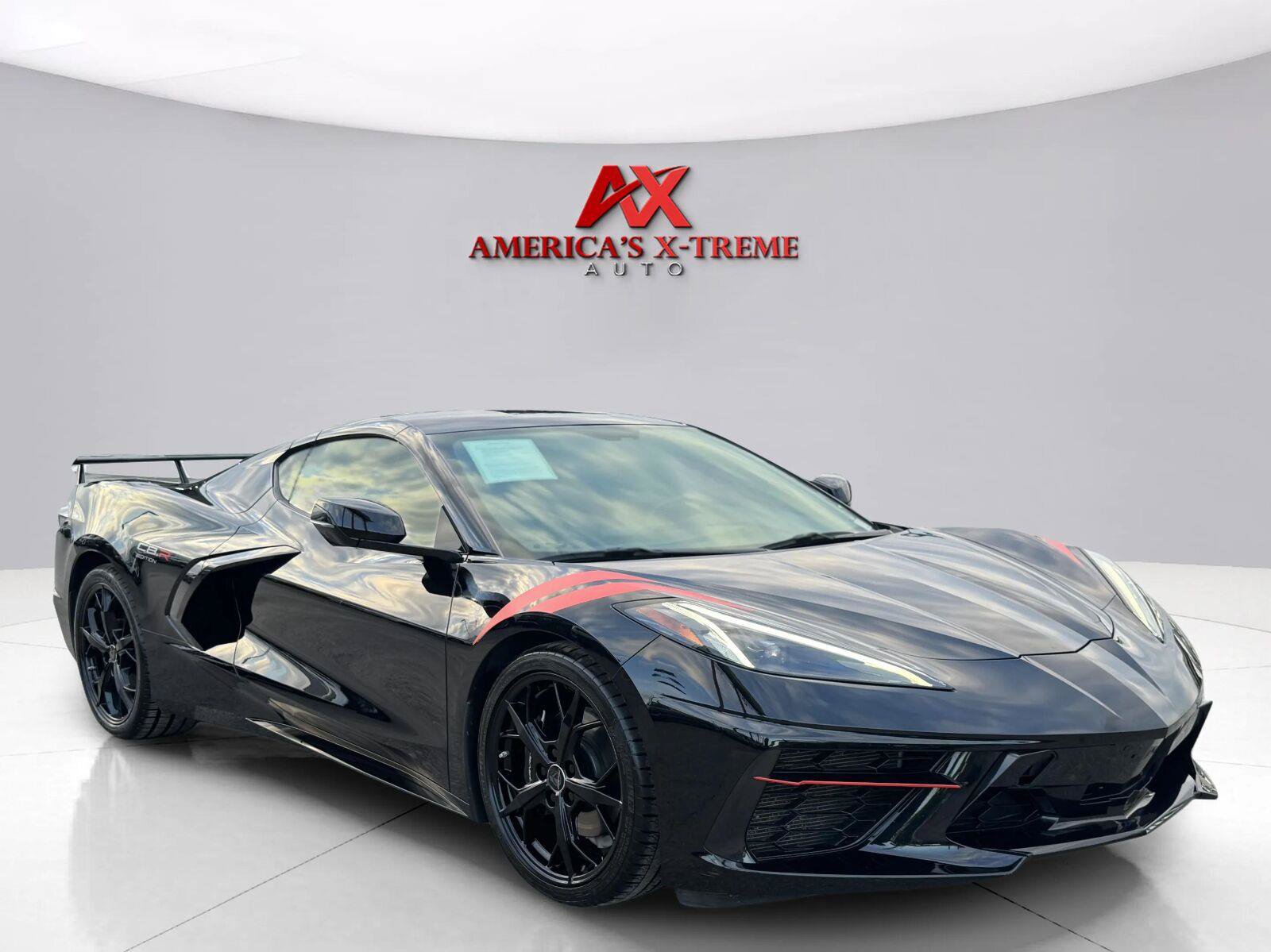 Used 2022 Chevrolet Corvette Stingray Coupe w/ 1LT RWD image 8