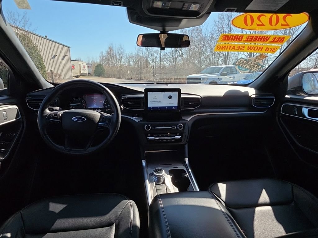 Used 2020 Ford Explorer XLT w/ Equipment Group 202A image 31