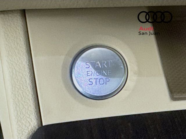 Used 2024 Audi Q5 2.0T Premium w/ Convenience Package image 19