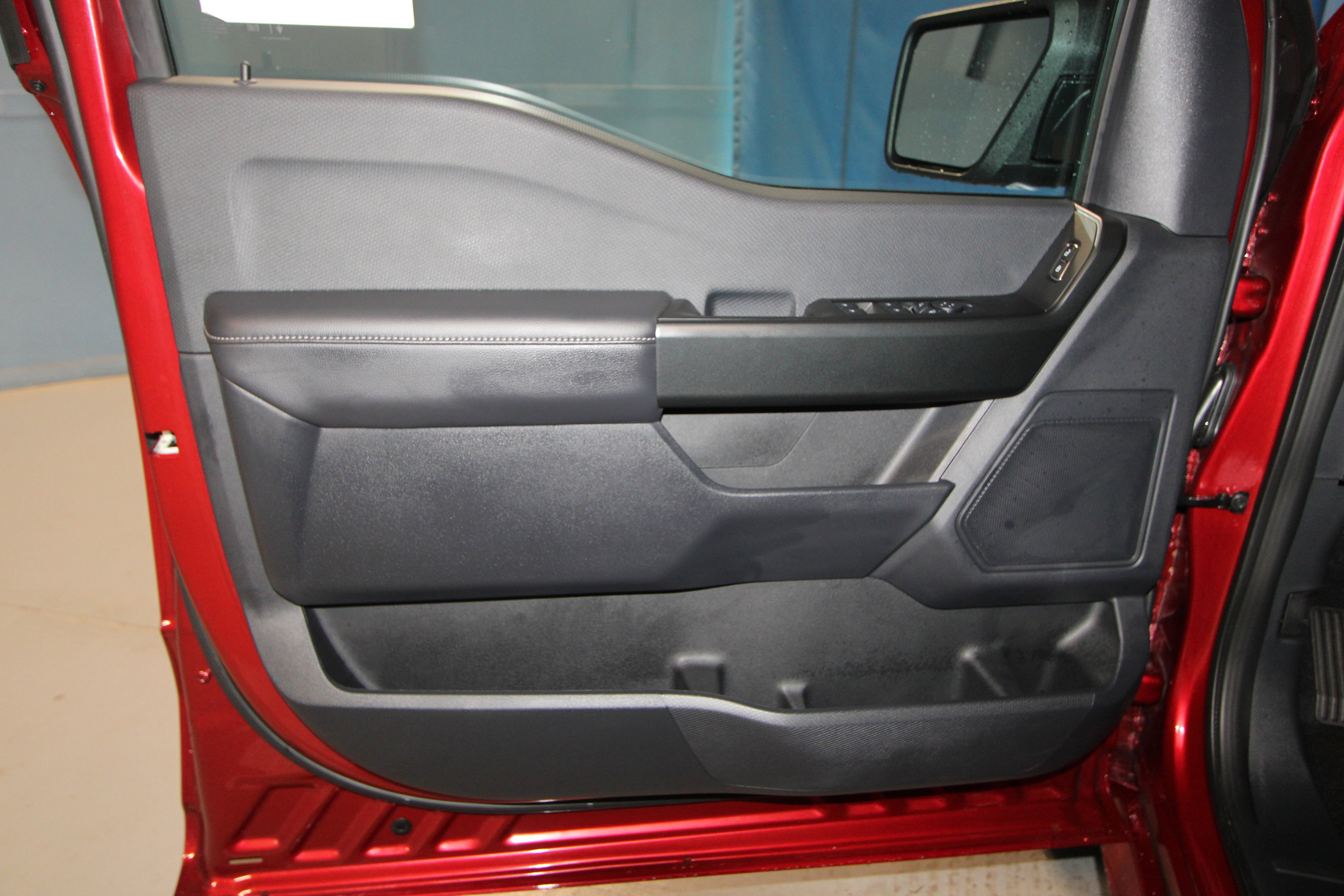 New 2026 Ford F150 STX w/ F-150 LOBO Package AWD/4WD image 4