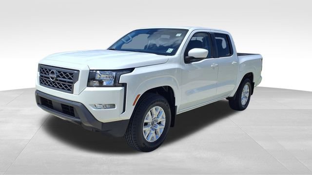 Used 2022 Nissan Frontier SV image 3