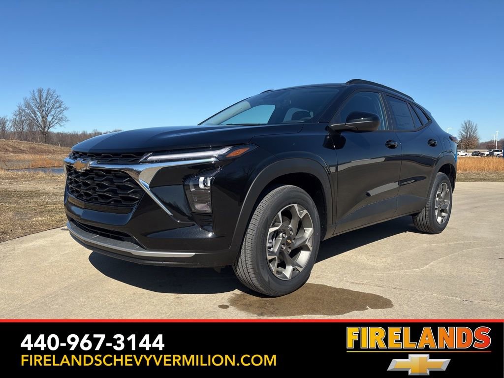 New 2026 Chevrolet Trax LT w/ Driver Confidence Package image 1