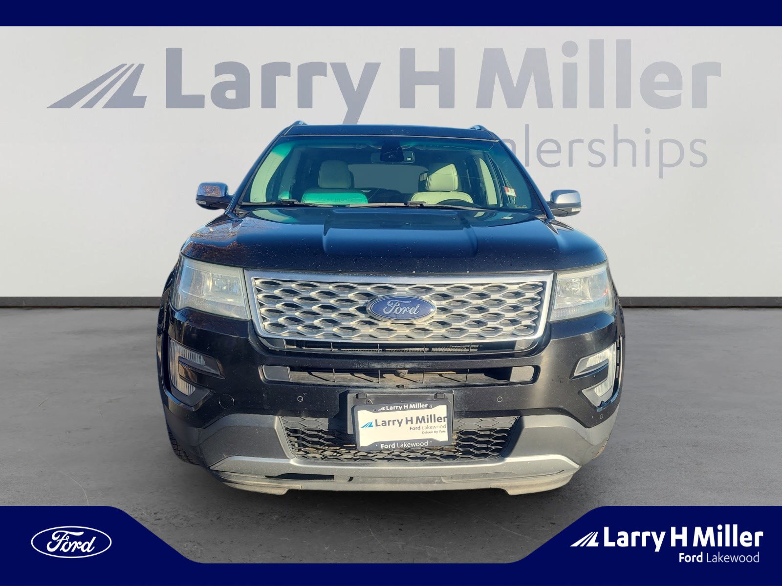 Used 2016 Ford Explorer Platinum image 8