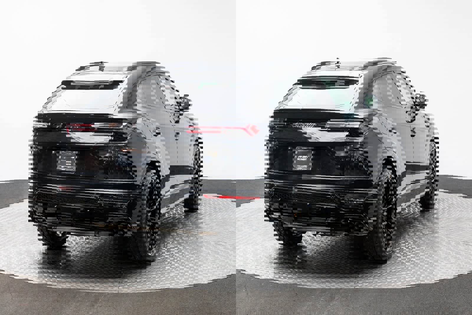 Used 2022 Lamborghini Urus image 20