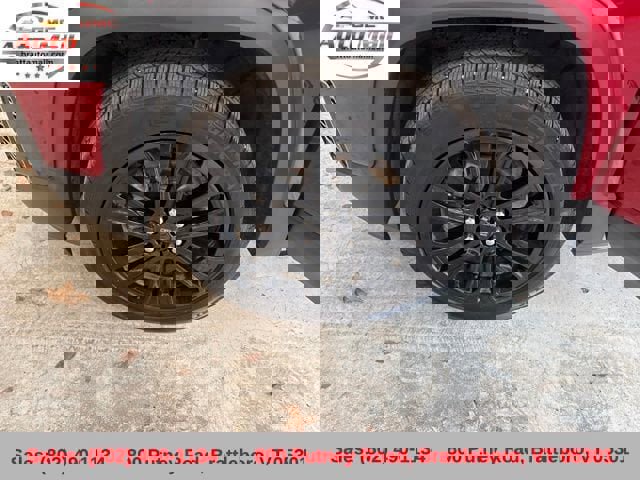 Used 2023 GMC Acadia SLE w/ Driver Convenience Package AWD/4WD image 29