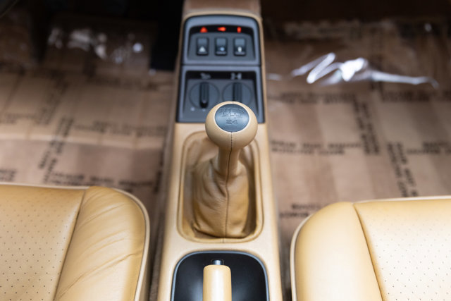 Used 1994 Porsche 911 Carrera 4 image 9