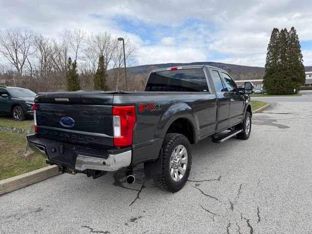 Used 2018 Ford F250 XLT w/ XLT Premium Package image 5