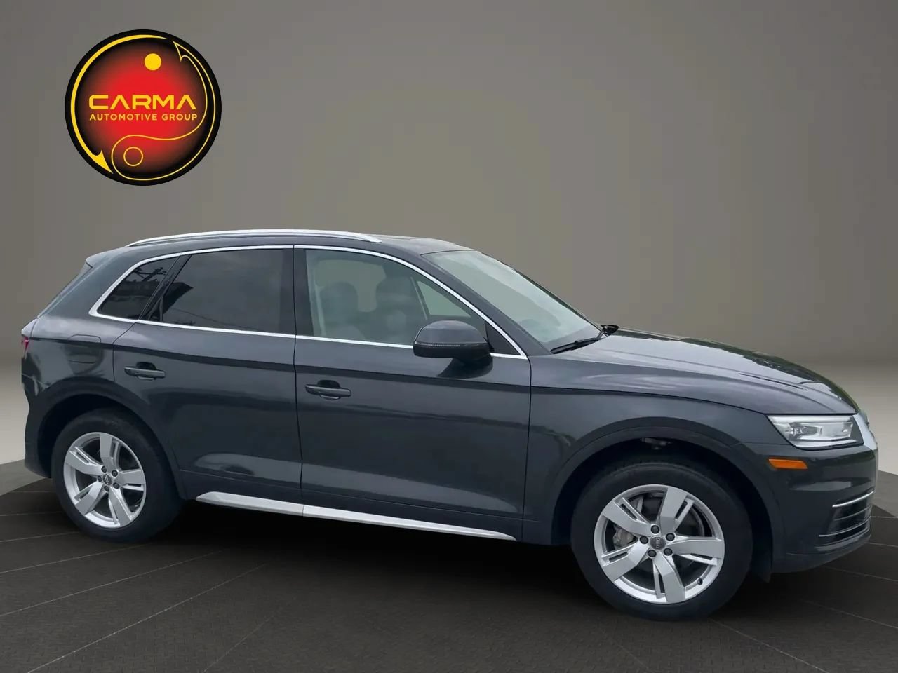 Used 2019 Audi Q5 2.0T Premium w/ Convenience Package AWD/4WD image 9
