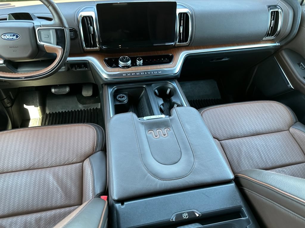 Used 2025 Ford Expedition Max King Ranch AWD/4WD image 22