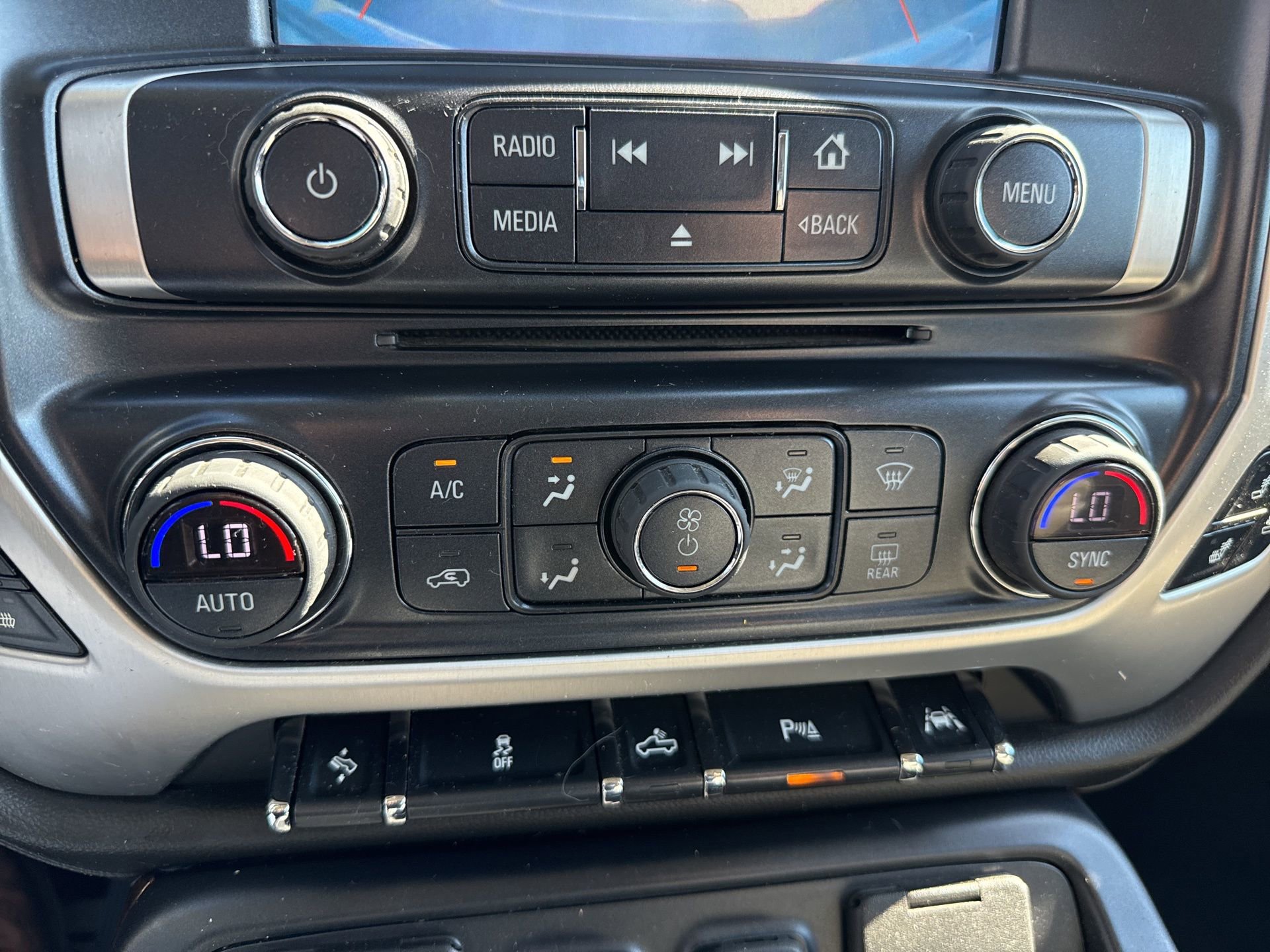 Used 2018 GMC Sierra 1500 SLT w/ Texas SLT Premium Package image 21