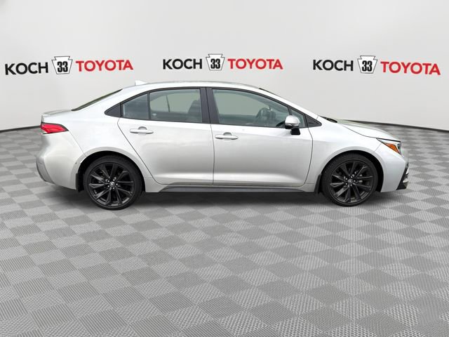 Used 2023 Toyota Corolla SE FWD image 9