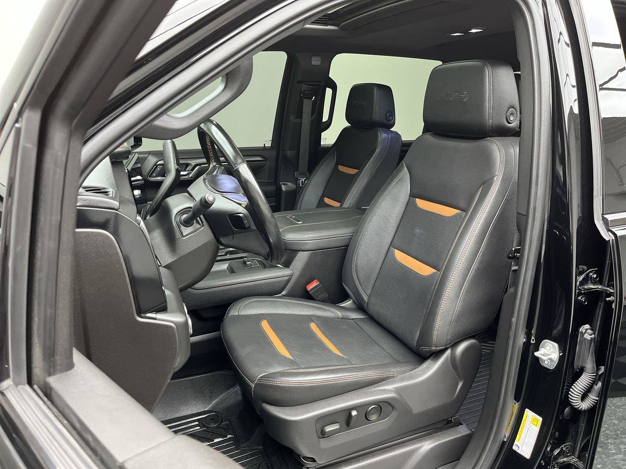 Certified 2025 GMC Sierra 2500 AT4 w/ AT4 Premium Plus Package AWD/4WD image 12