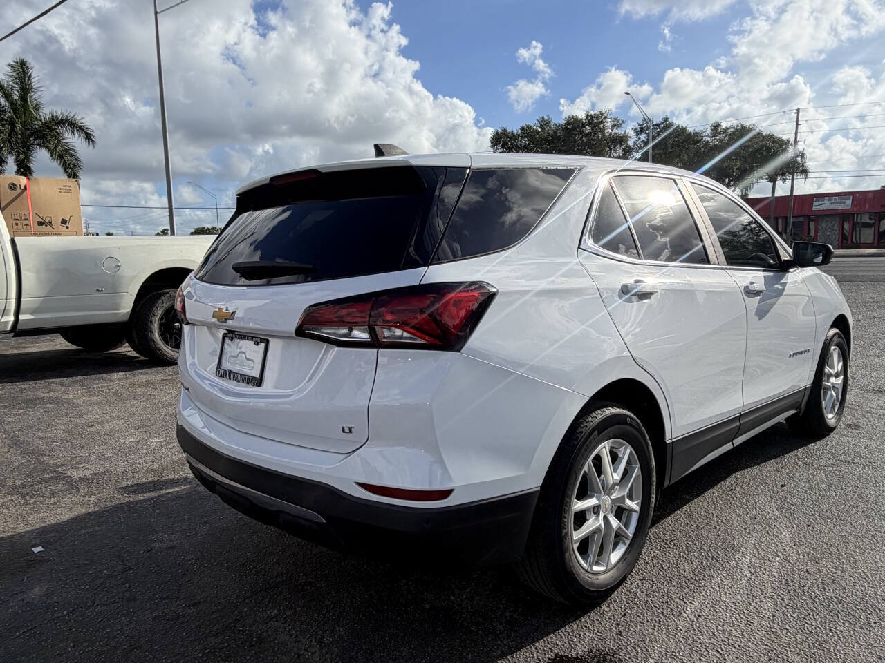 Used 2022 Chevrolet Equinox LT FWD image 5