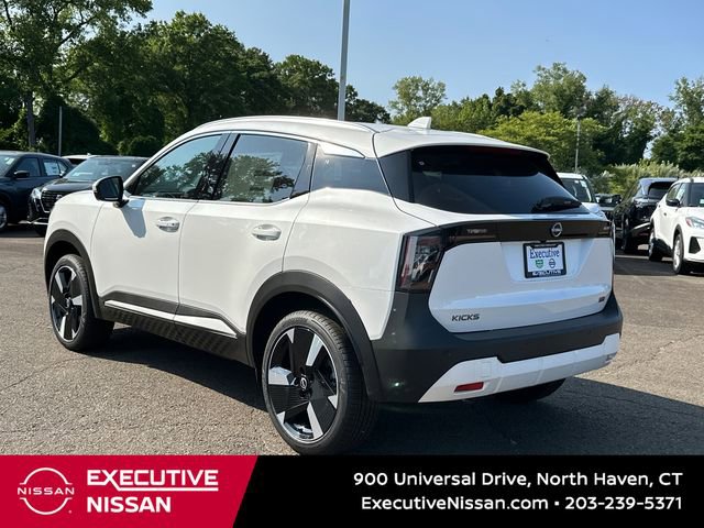 Used 2025 Nissan Kicks SR FWD image 4