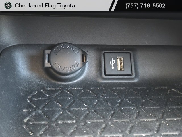 Used 2023 Toyota RAV4 LE image 19