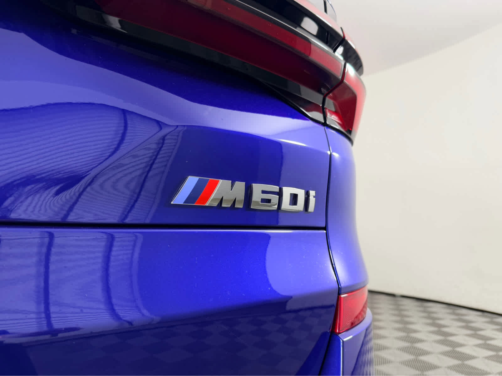 New 2026 BMW X5 M60i image 6