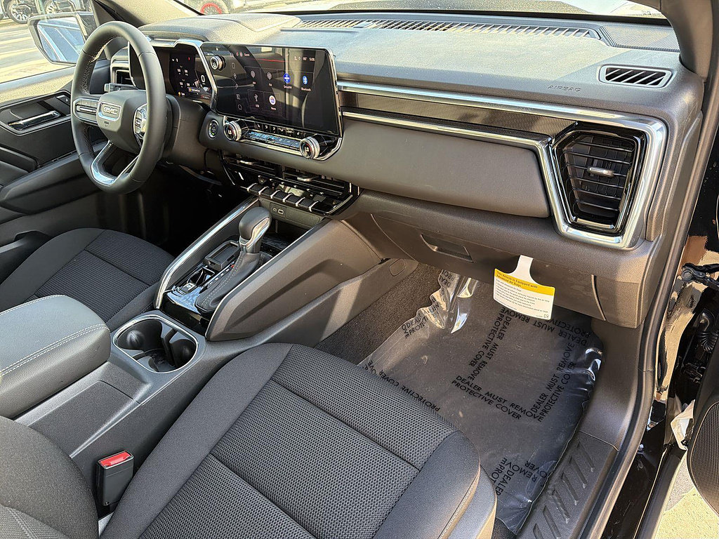 New 2026 GMC Canyon Elevation w/ Convenience Package RWD image 3