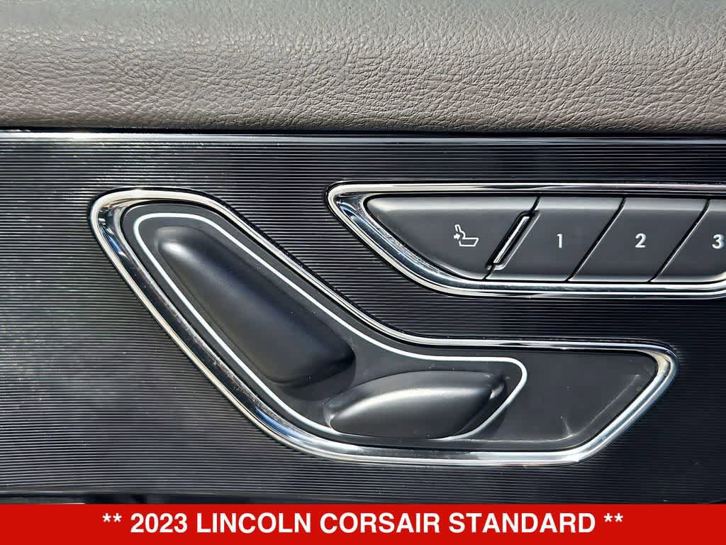 Used 2023 Lincoln Corsair FWD image 18