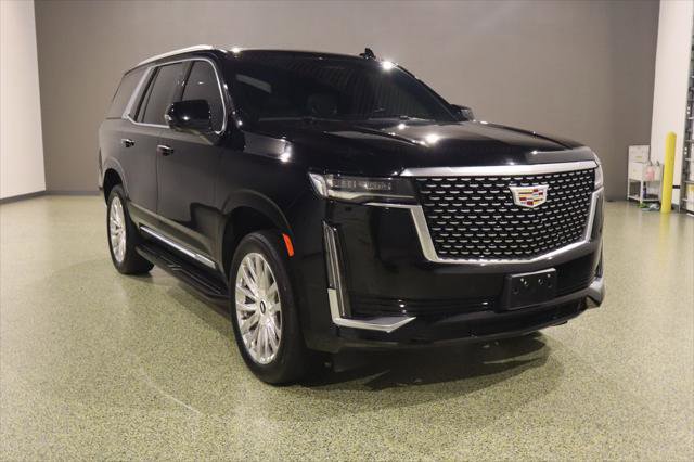 Used 2023 Cadillac Escalade Premium Luxury image 1