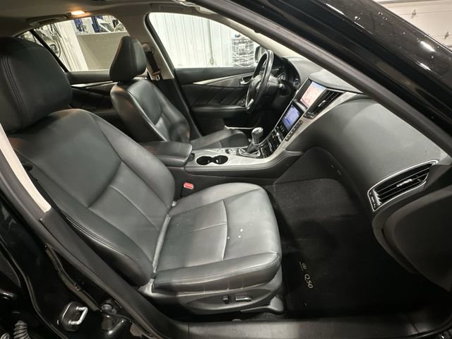 Used 2016 INFINITI Q50 Premium w/ 2.0T Premium Plus Package image 30
