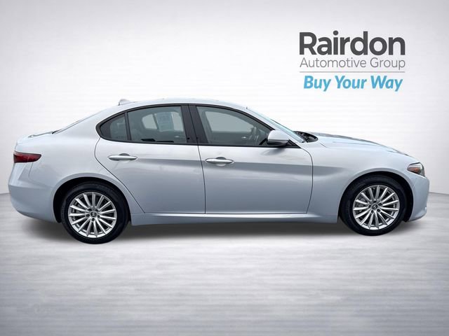 Used 2022 Alfa Romeo Giulia Sprint image 10