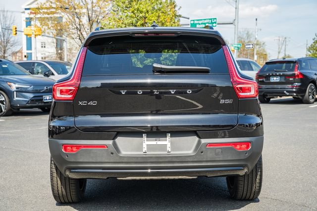New 2026 Volvo XC40 B5 Plus w/ Climate Package AWD/4WD image 6