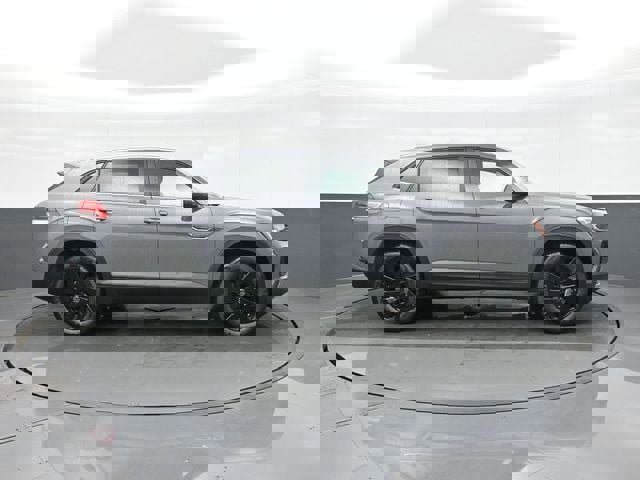 New 2026 Volkswagen Atlas Cross Sport SE image 8