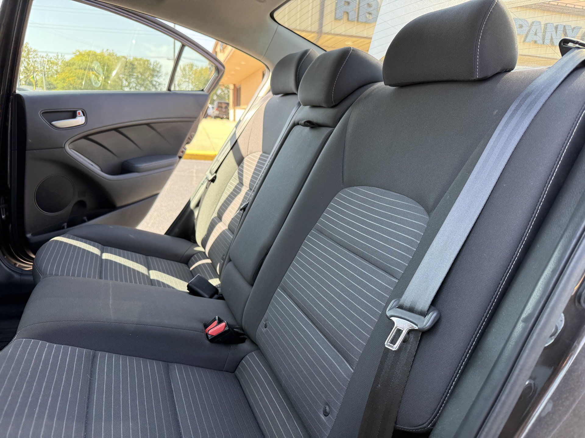 Used 2017 Kia Forte LX w/ LX Popular Package FWD image 28