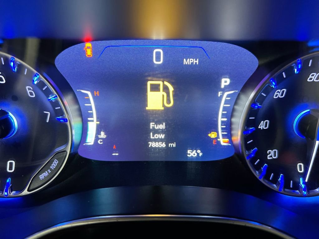 Used 2023 Chrysler Pacifica Limited image 13