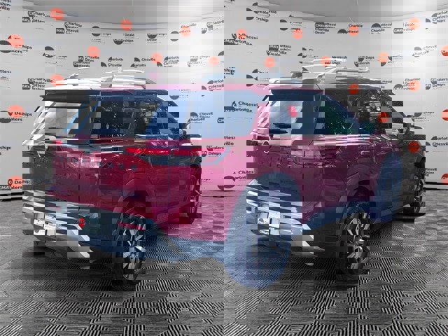 Certified 2025 Nissan Pathfinder SL w/ Black Appearance Package image 5